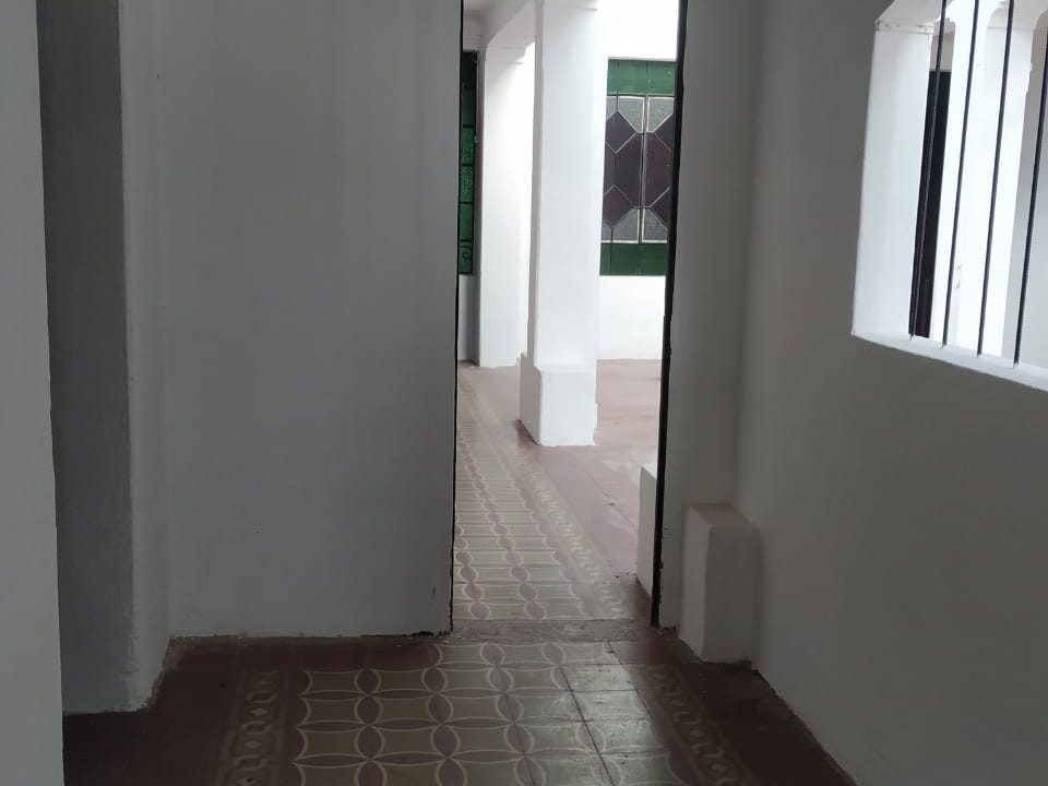 VENTA CASONA ANTIGUA CALLE DEAN FUNES ALTA GRACIA (8)