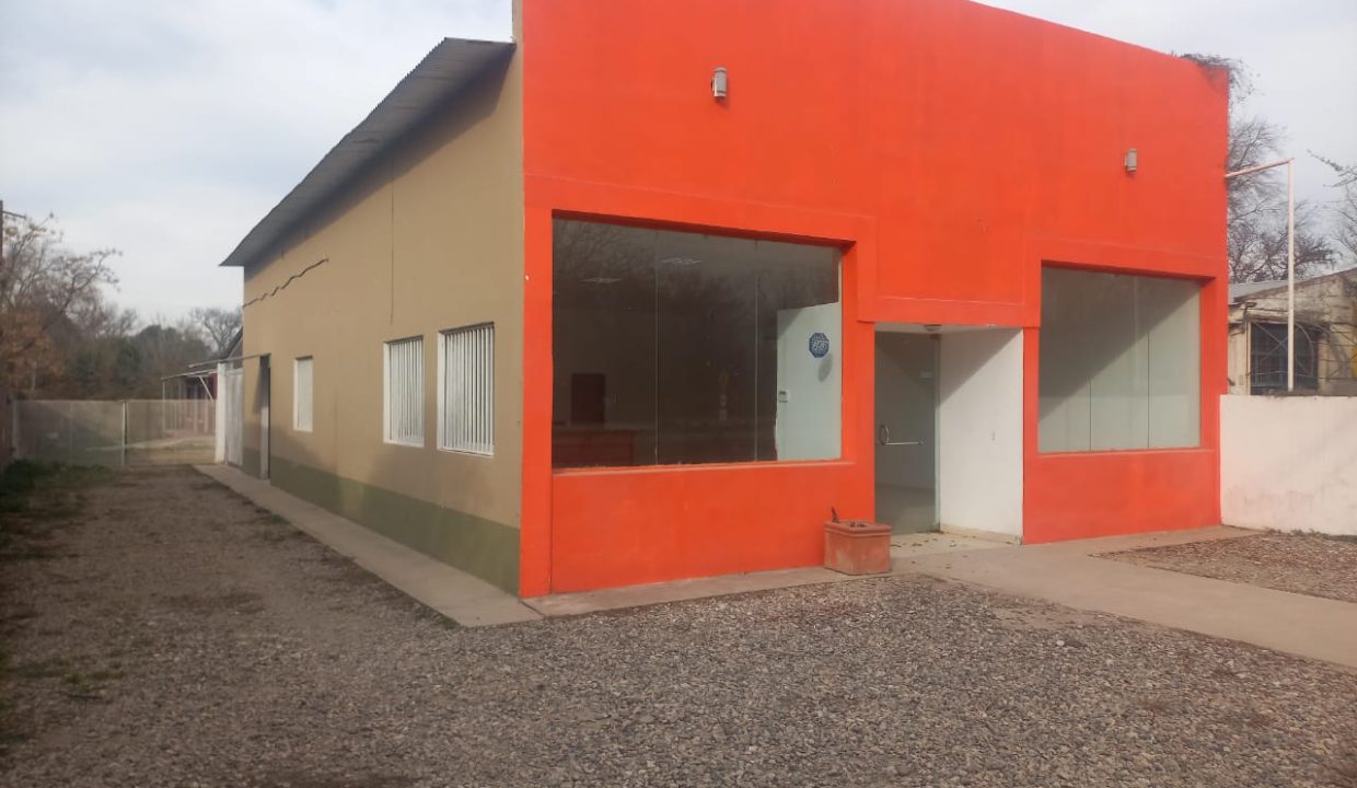 VENTA ANISACATE SOBRE RUTA 5 LOCAL Y CASA (10)