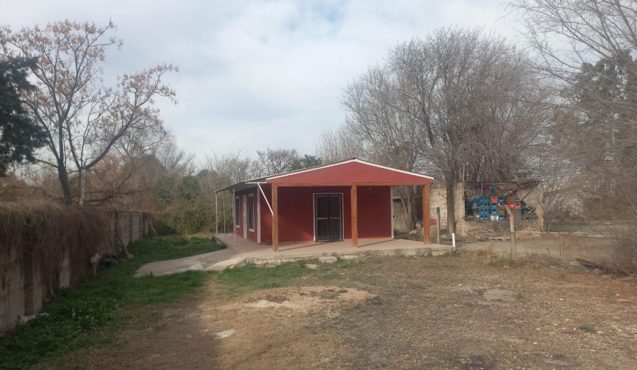 VENTA ANISACATE SOBRE RUTA 5 LOCAL Y CASA (6)