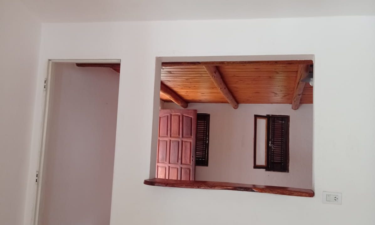 VENTA CALLE CIRILO ALLENDE BARRIO CAMARA (13)