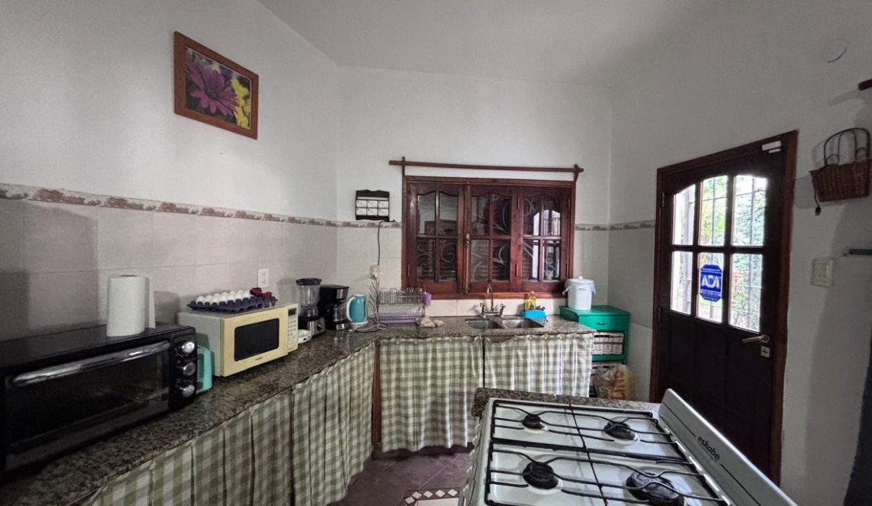 CASA EN VENTA ALTA GRACIA CALLE LUCIO V ROSSI B NORTE (20)