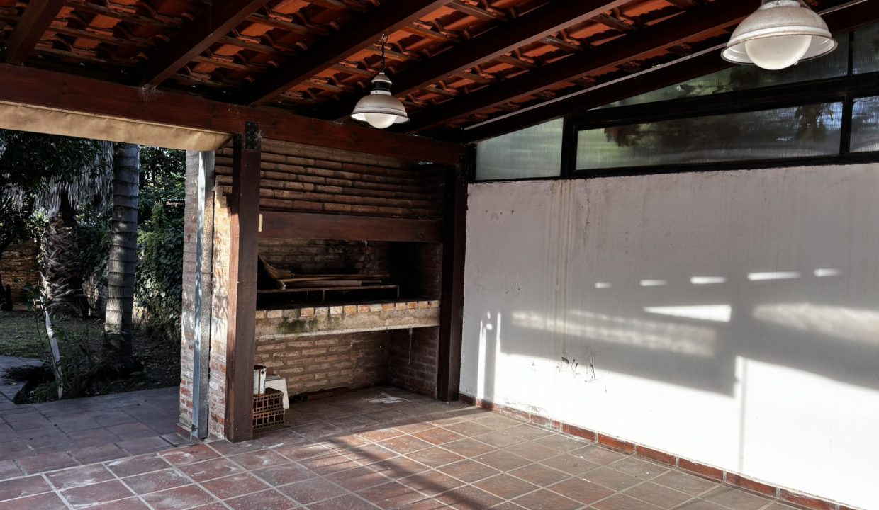 VENTA CASA ALTA GRACIA A METROS TAJAMAR AGUSTIN AGUIRRE (31)