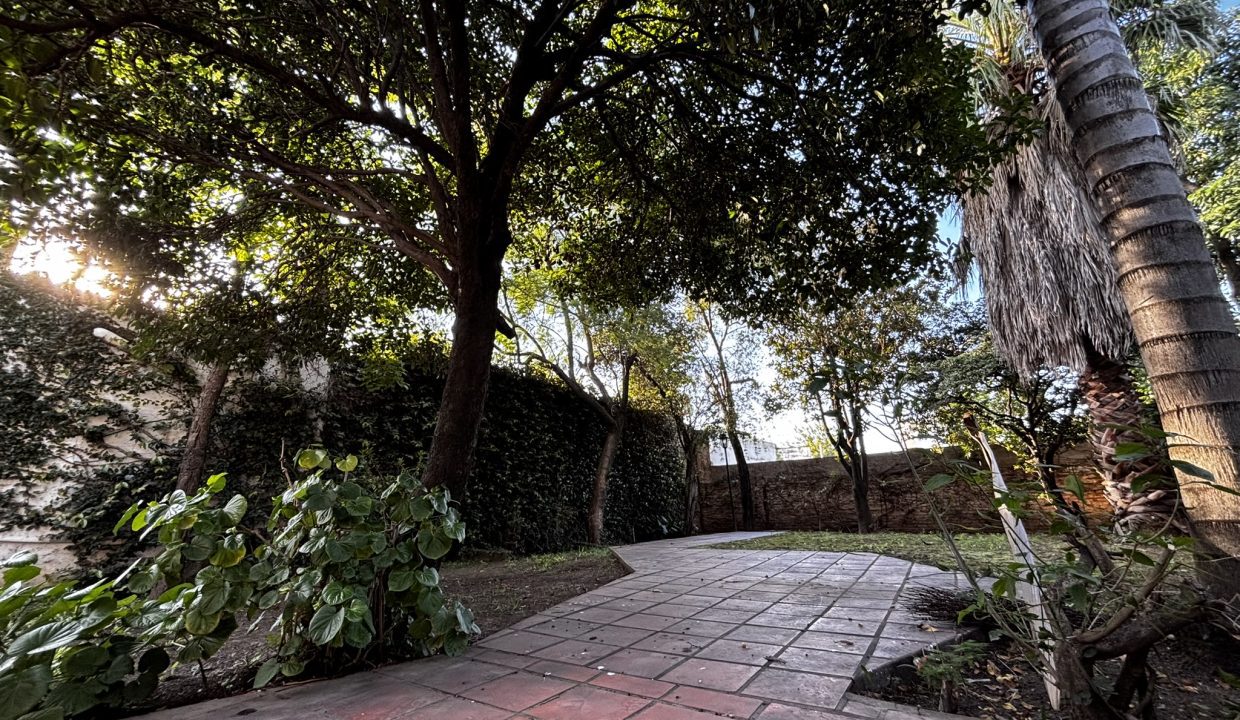 VENTA CASA ALTA GRACIA A METROS TAJAMAR AGUSTIN AGUIRRE (34)