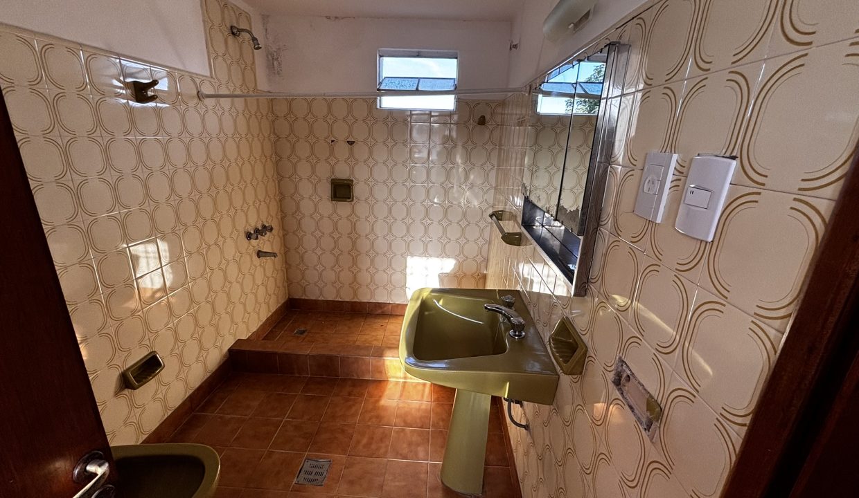 VENTA CASA ALTA GRACIA A METROS TAJAMAR AGUSTIN AGUIRRE (52)