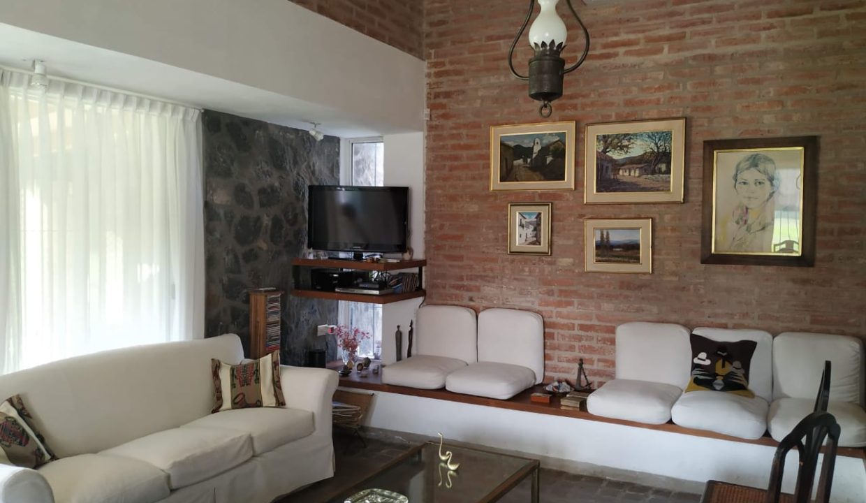 4 HAS ANISACATE CASA DORMIS ARROYO (12)