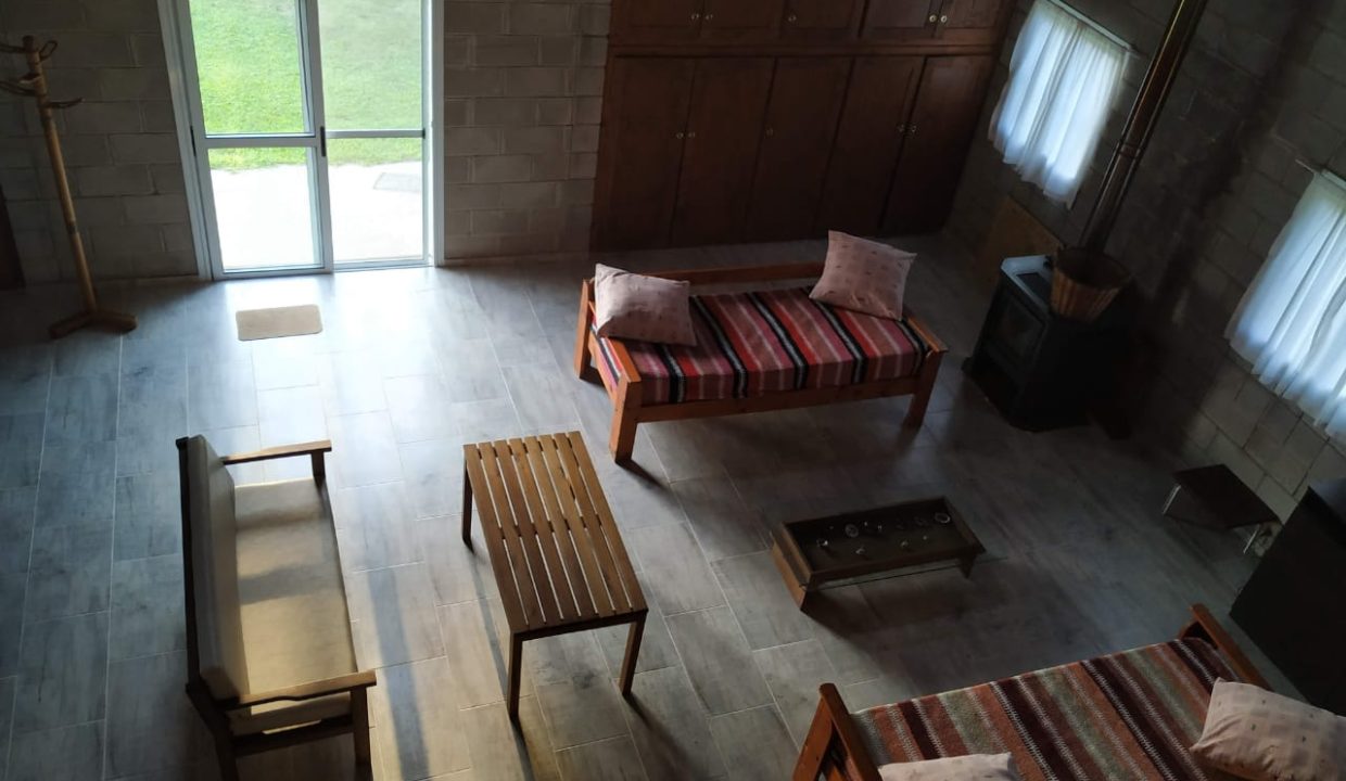 4 HAS ANISACATE CASA DORMIS ARROYO (7)