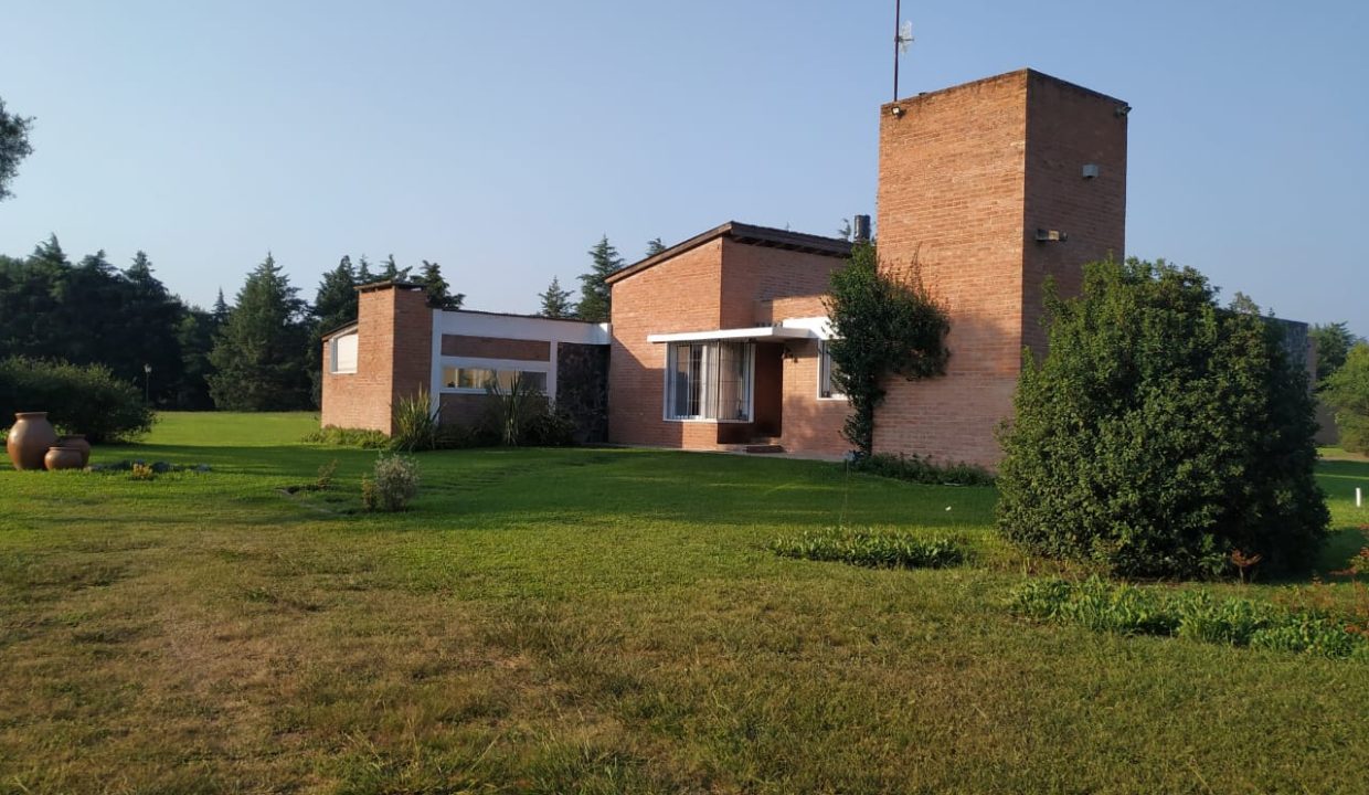 4 HAS ANISACATE CASA DORMIS ARROYO (9)