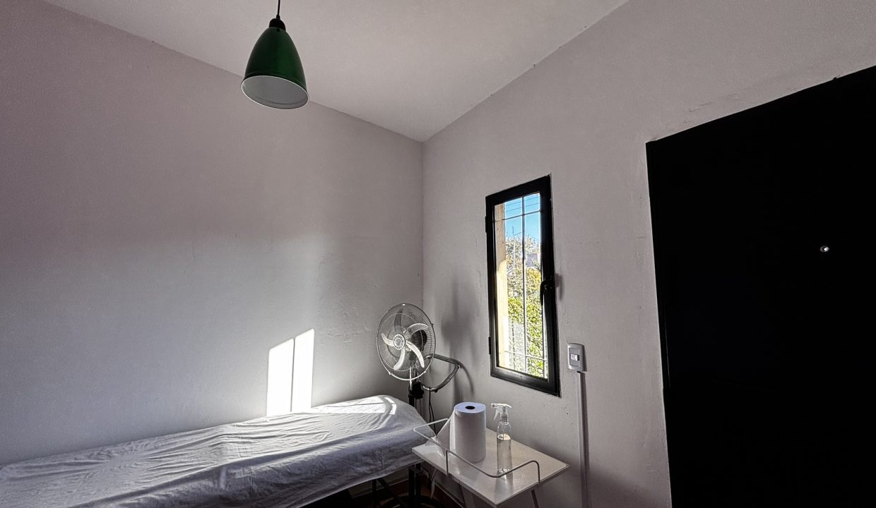 CASA VENTA ANISACATE A DOS CUADRAS RUTA 5 (7)