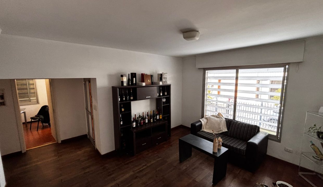 CASA VENTA BARRIO PELEGRINI CALLE CELENTANO ALTA GRACIA (6)