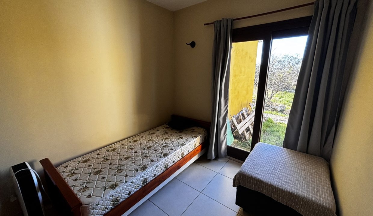 VENTA CASA NUEVA LA HORNILLA ALTA GRACIA (25)