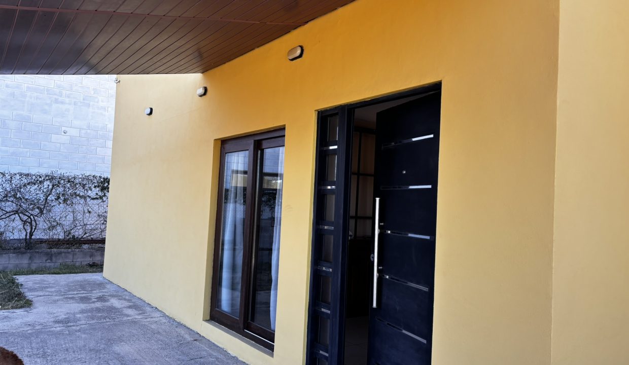 VENTA CASA NUEVA LA HORNILLA ALTA GRACIA (7)