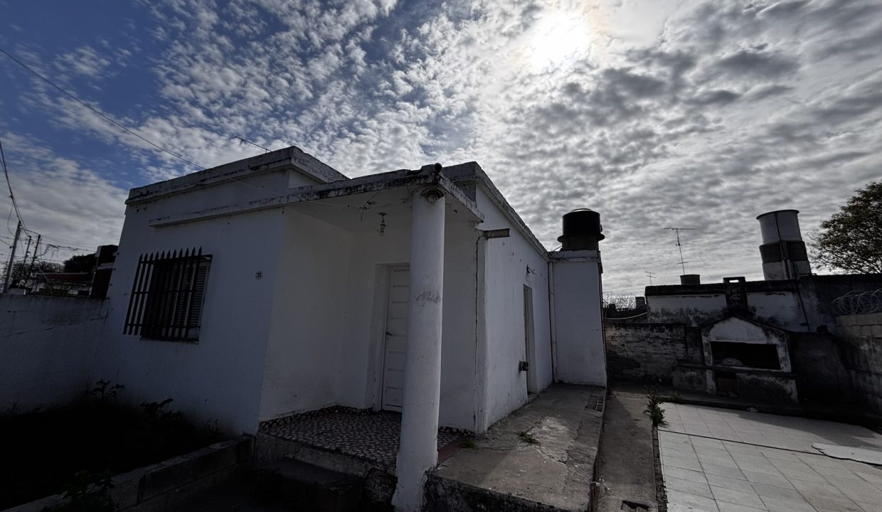 CASA EN VENTA MARIANO MORENO ALTA GRACIA (7)