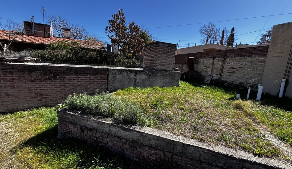 LOTE VENTA CALLE PELLEGRINI ALTA GRACIA (13)