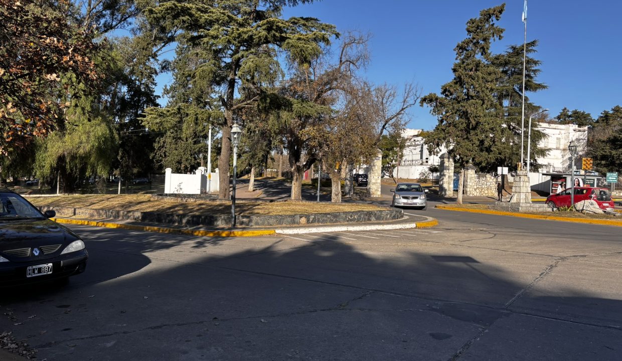 LOTE VENTA CALLE PELLEGRINI ALTA GRACIA (6)