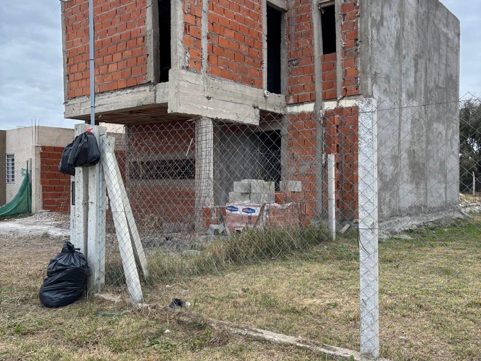 CASA EN CONSTRUCCION BARRIO PORTALES DEL TALA ALTA GRACIA (2)