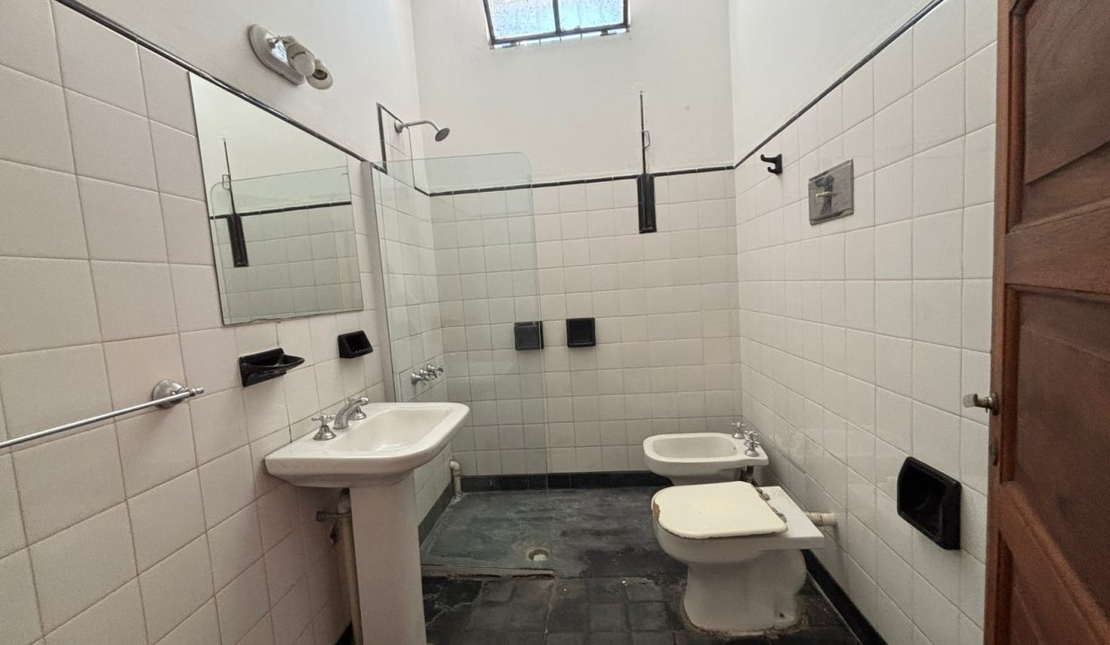 VENTA CASA LOS PAREDONES BARRIO PELLEGRINI ALTA GRACIA (5)