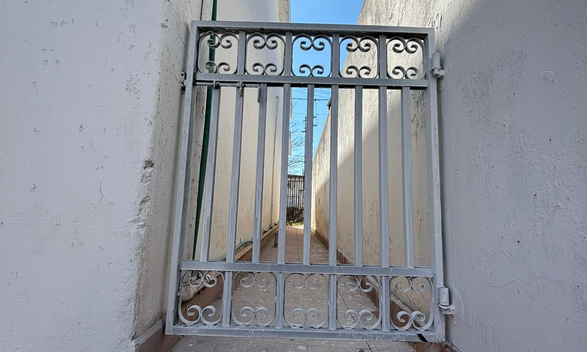 VENTA CASA LOS PAREDONES BARRIO PELLEGRINI ALTA GRACIA (9)