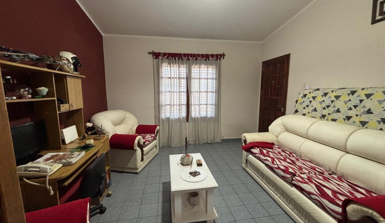 VENTA CASA EN ALTA GRACIA LUCIO V ROSSI PIEDRAS (13)