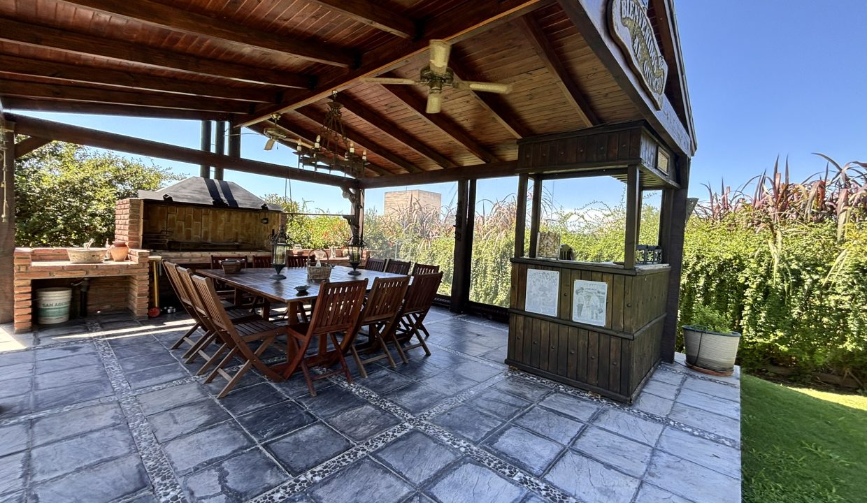 VENTA CASA B CERRADO ANGLO ALTA GRACIA (5)