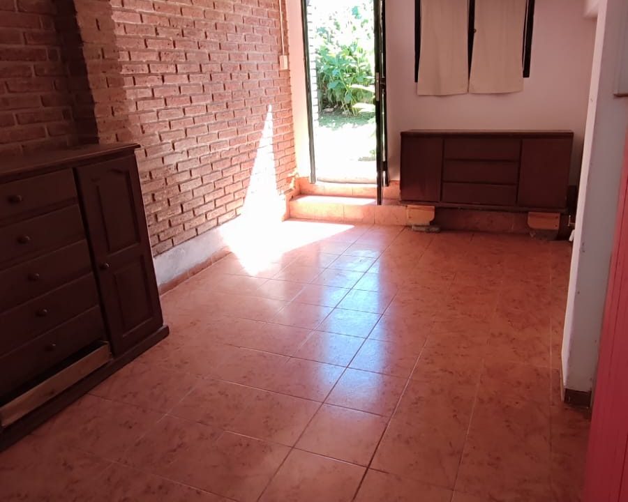 VENTA CASA CENTRICA ALTA GRACIA CALLE INT MARTINEZ (24)
