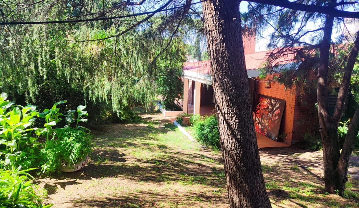 VENTA CASA CENTRICA ALTA GRACIA CALLE INT MARTINEZ (4)