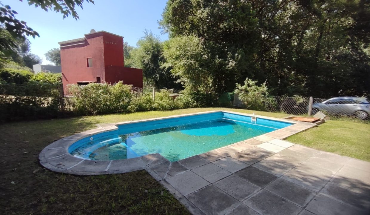 VENTA CASA SOBRE ARROYO ALTA GRACIA (11)