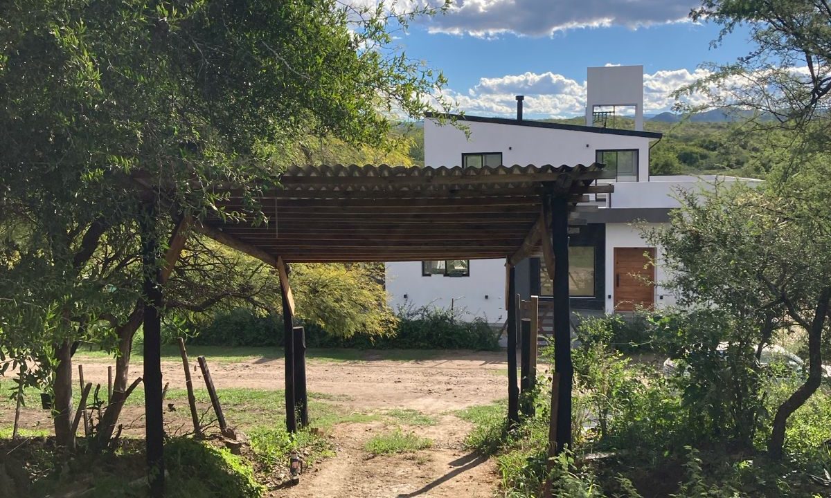 MONOAMBIENTE EN JOSE DE LA QUINTANA (2)