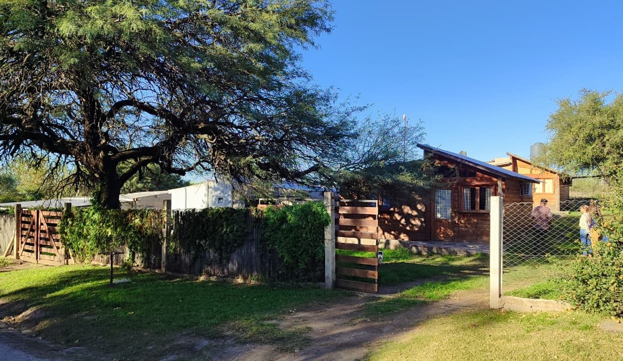 VENTA CABAÑAS VALLE ANISACATE (3)