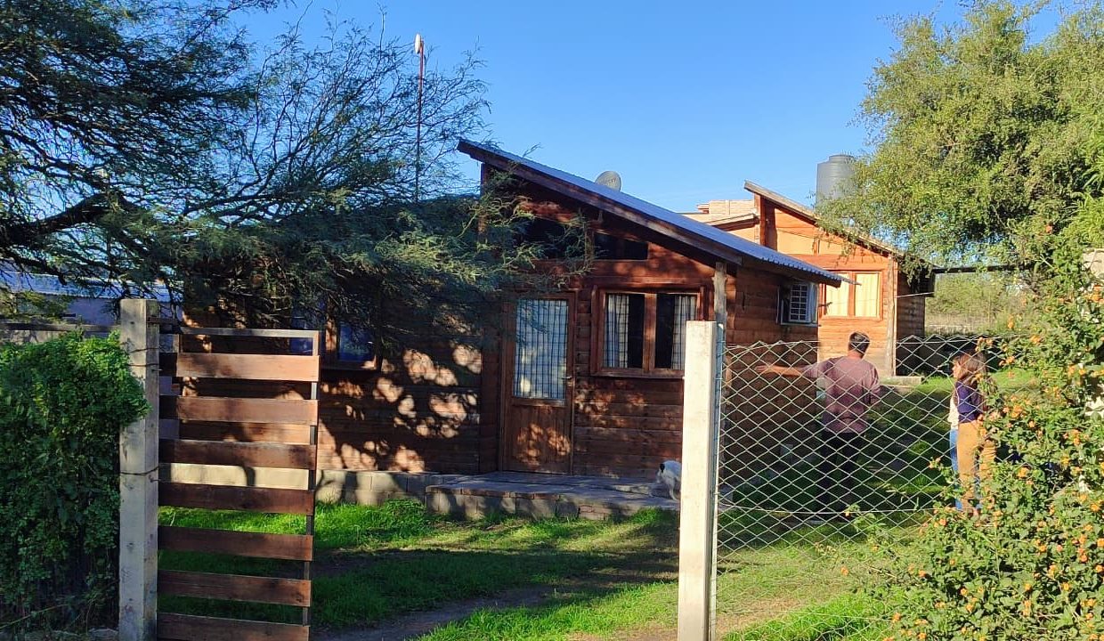 VENTA CABAÑAS VALLE ANISACATE (4)