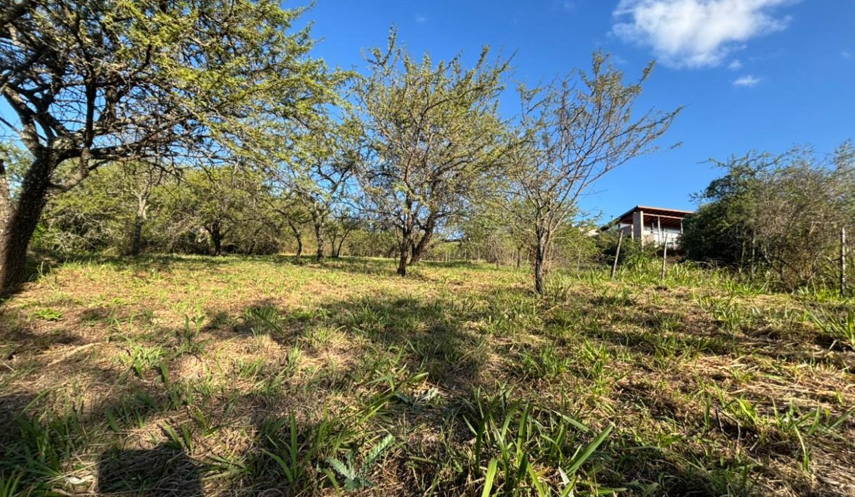 VENTA LOTE EN VILLA LA BOLSA A 100 MT RÍO ANISACATE (10)